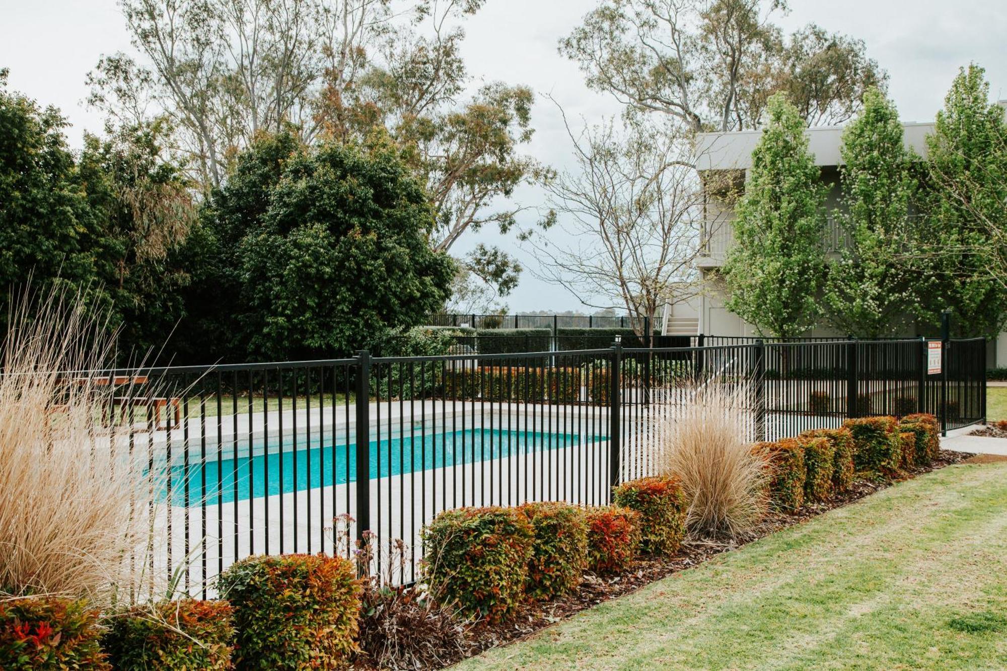 Nagambie Waterfront Motel Exterior photo
