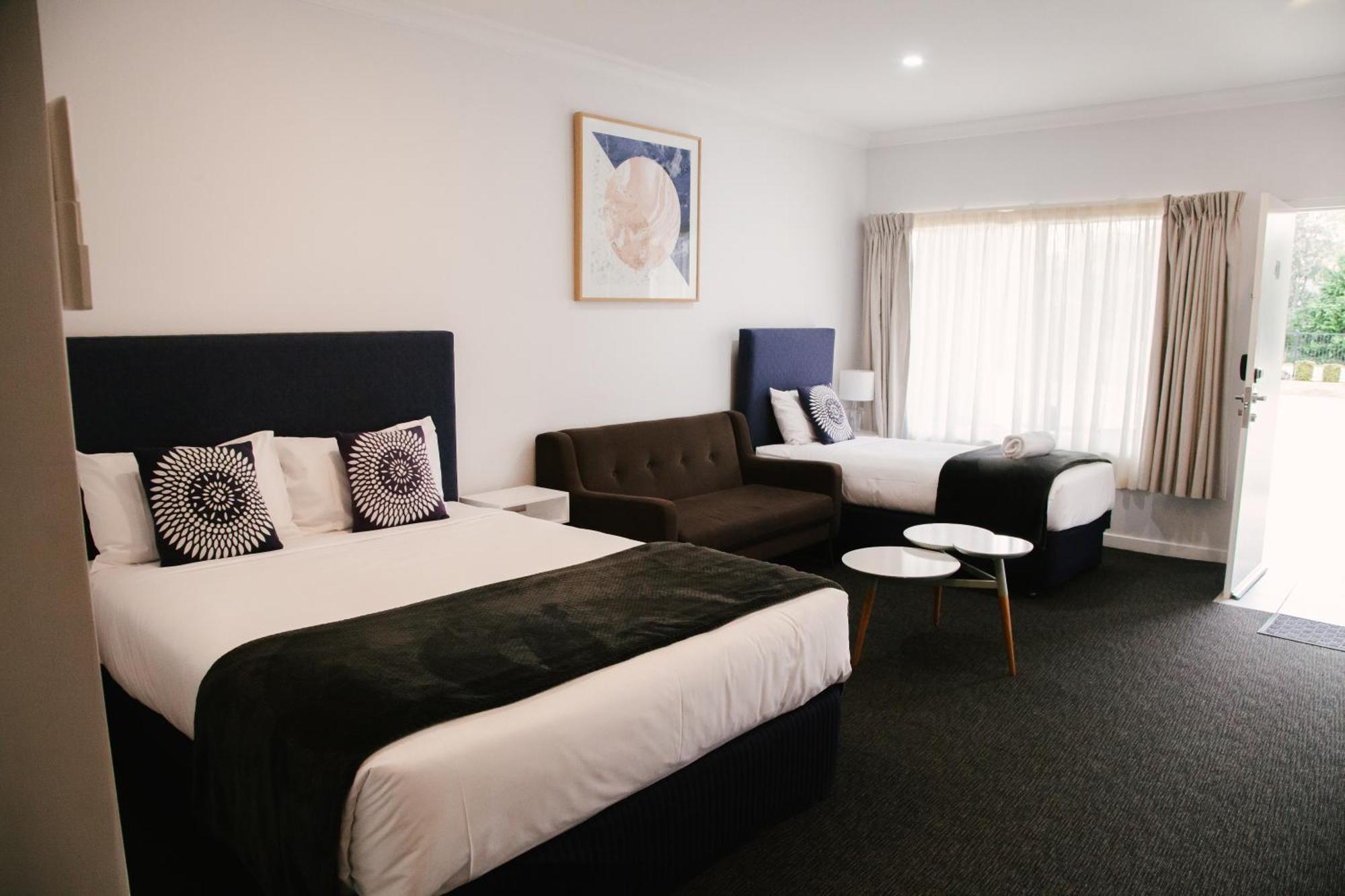 Nagambie Waterfront Motel Exterior photo
